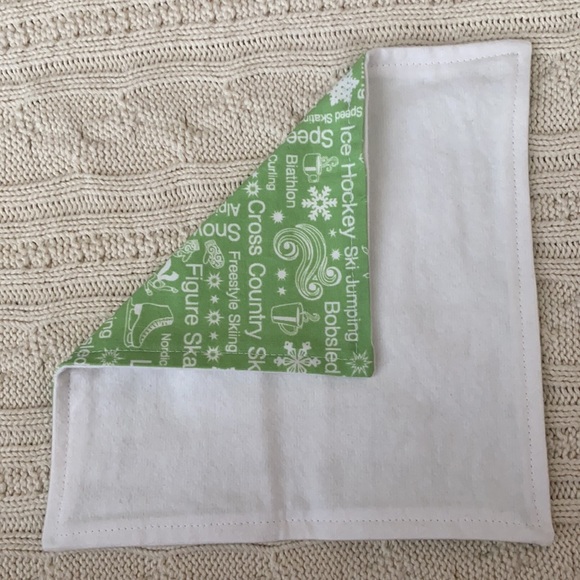 Winter Sports Cloth Dinner Napkins, set of 4 - Picture 3 of 3